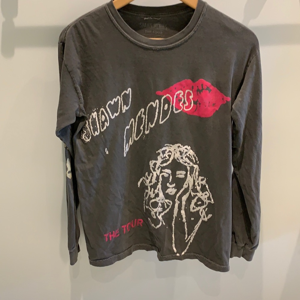 Shawn Mendes Tour Shirt